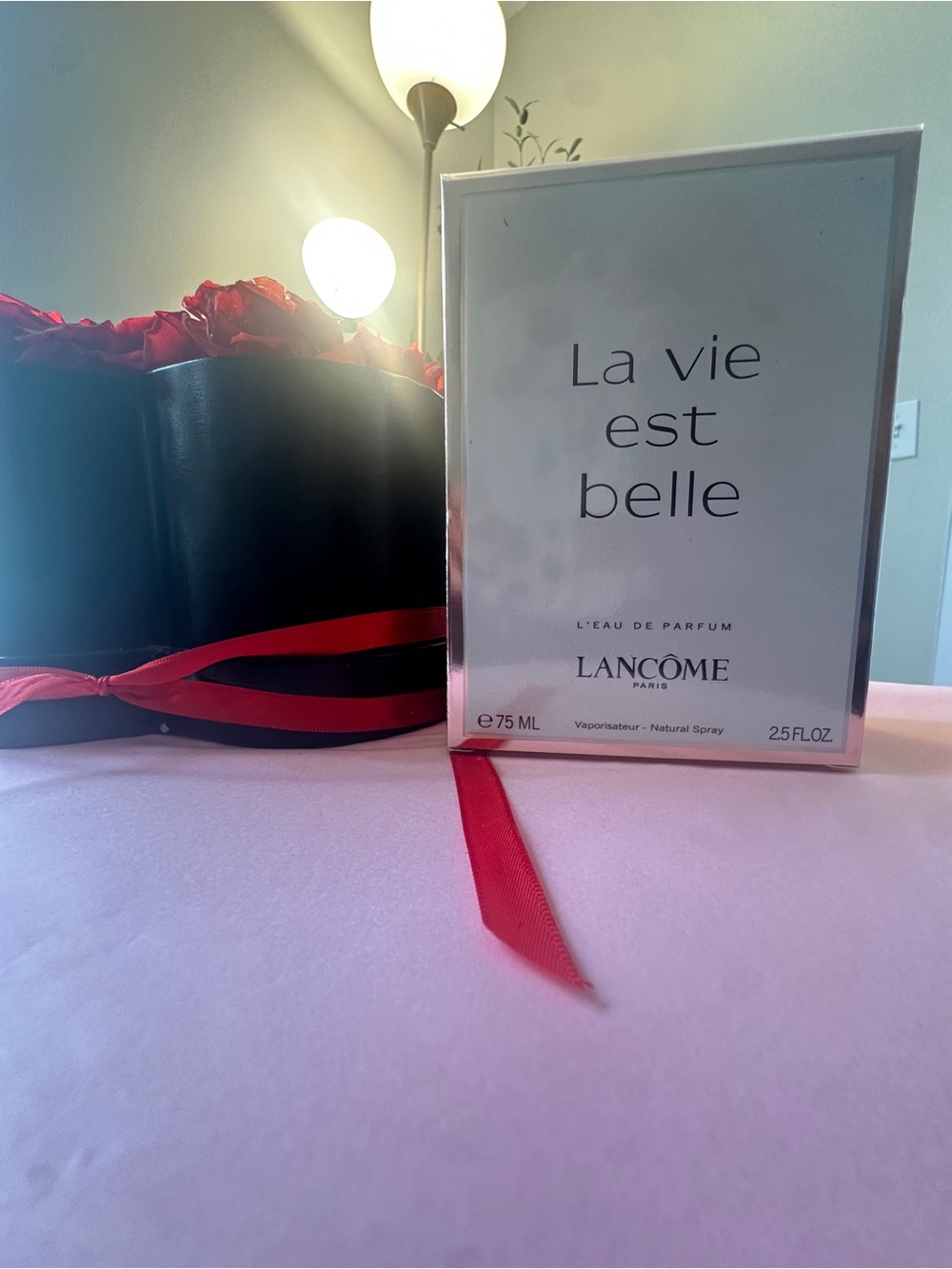 La Vie Est Belle fragrance- White (75 ml)